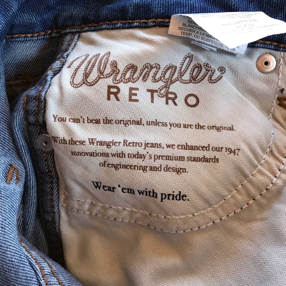 Wrangler Bootcut Jeans - Picture 8 of 10